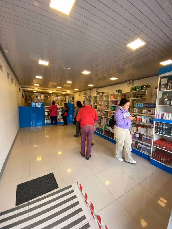 DERECHO DE LLAVES FARMACIA CENTRO DE CURANILAHUE