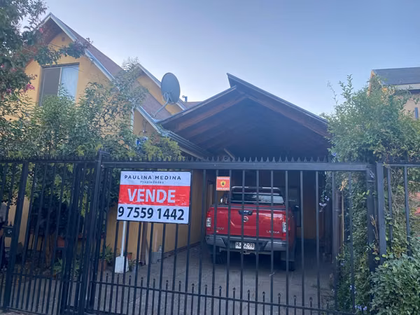 VENDO excelente Casa en Parque Las Rastras