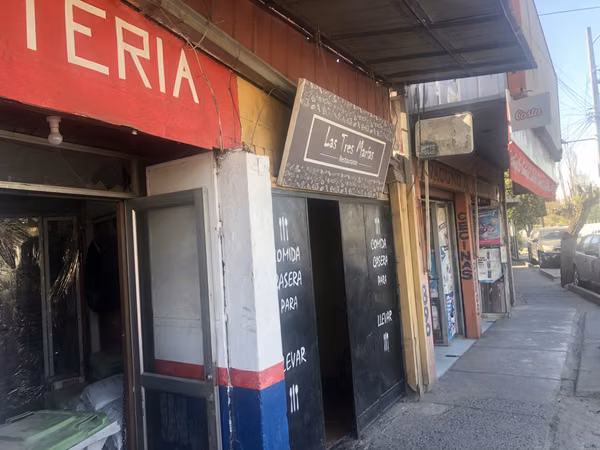 VENDE 3 LOCALES COMERCIALES JUNTOS UN ROL - EYZAGUIRRE &amp; MADRID OSORIIO SAN BERARDO