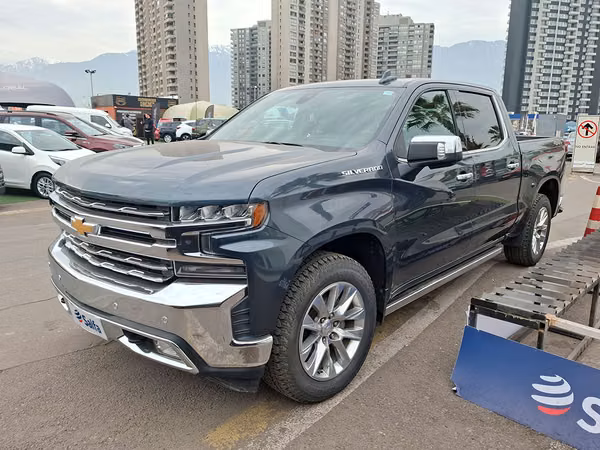 Chevrolet Silverado CC DCAB 4X4 5.3 AUT 2020
