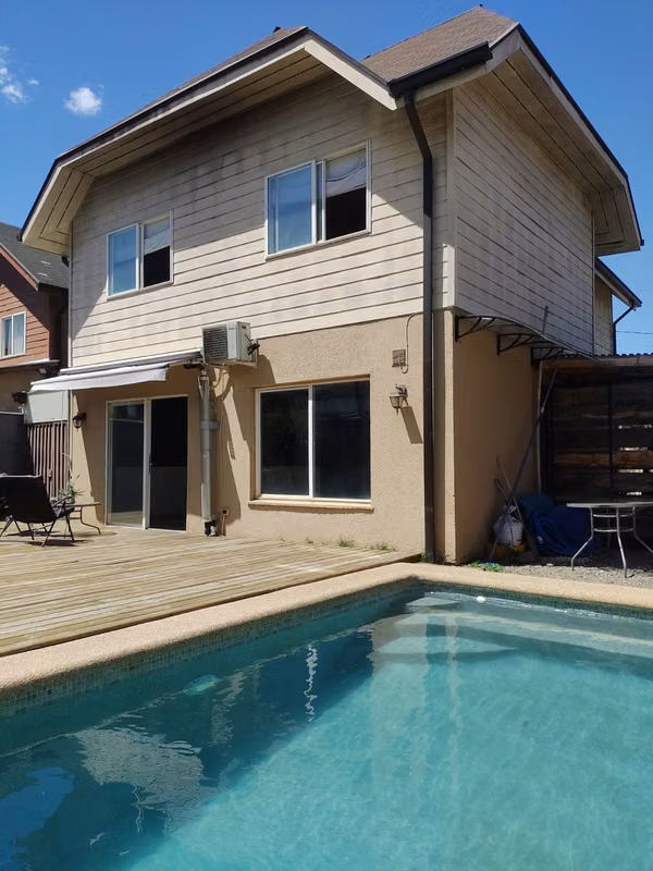 Hermosa casa en venta – Valles del Country, Av. del Agua, Talca