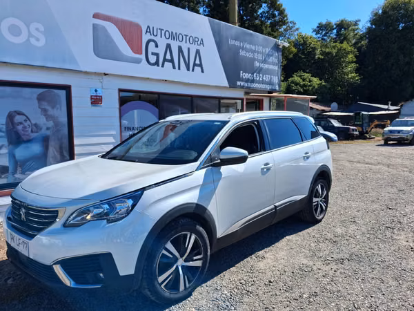 PEUGEOT 5008  BLUE HDI 1.5 130 HP AUTOMATICO AÑO 2021