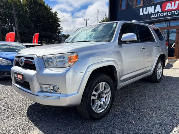 TOYOTA 4RUNNER  2012