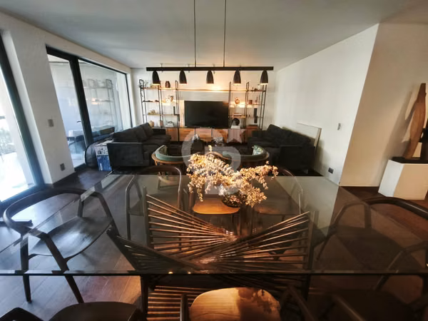 Elegante Departamento en Zona Exclusiva de Vitacura