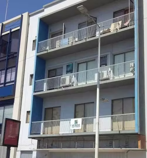 Se Vende Amplia Oficina en Sector Centro de la Ciudad