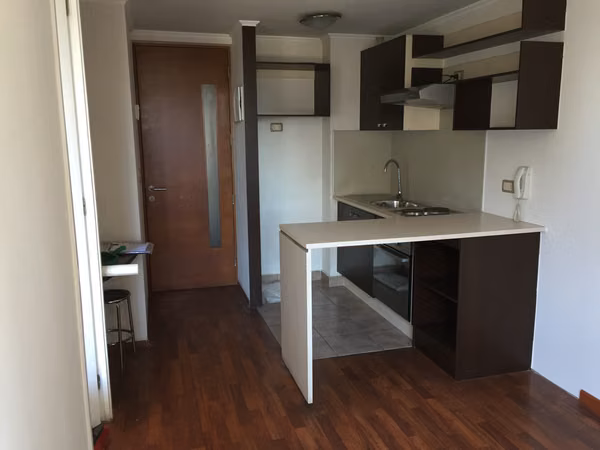 Arriendo Depto 1D-1B Cercano a Metro Santa Isabel
