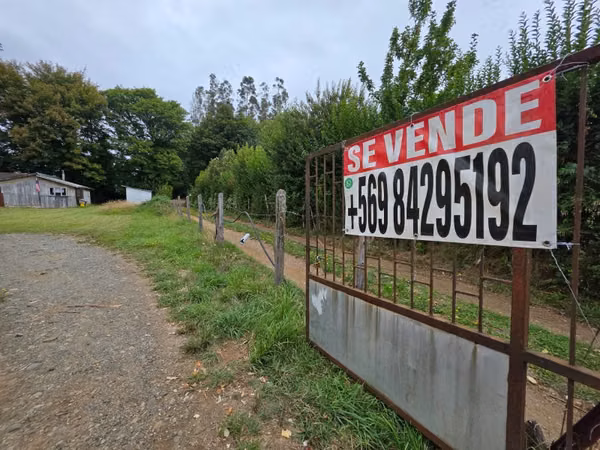 Se vende Parcela de 5.000 m2 en la ciudad de Valdivia.