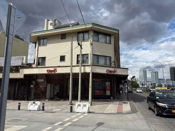 Local Amplio en Zona de Alta Demanda (149695)