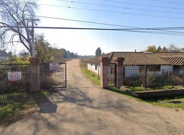 SE VENDE PARCELA EN SAN CLEMENTE CON LUZ Y AGUA,