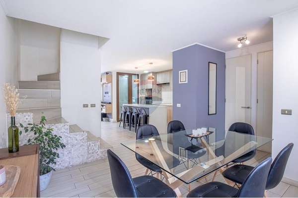 Townhouse en peñalolén | 6.790 uf