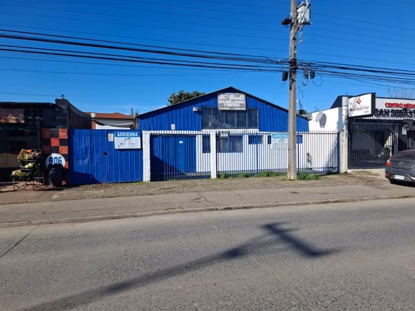 Galpón con Oficina, en Calle Chorrillos