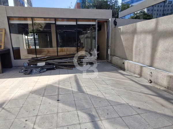 Local en Arriendo Providencia con Extractor