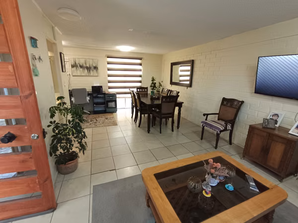 Excelente casa remodelada en Villa Los Escritores, San Pedro de la Paz