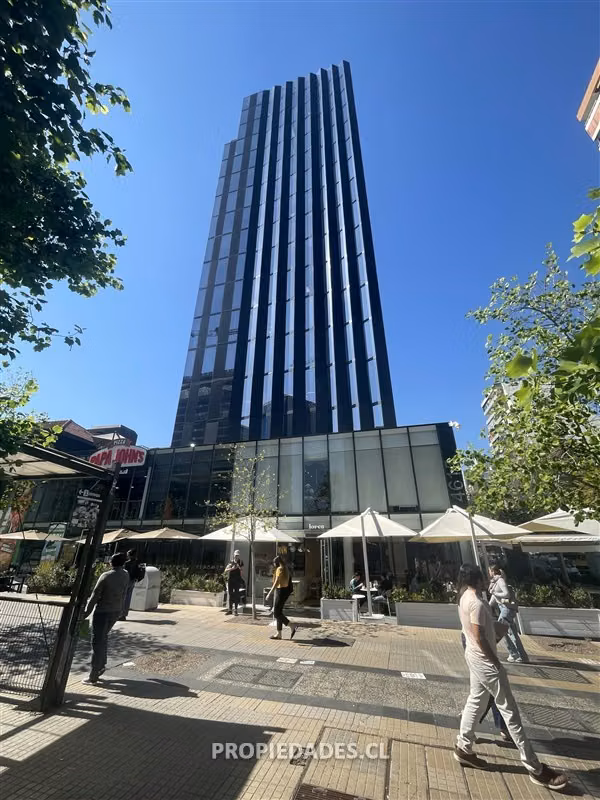 Oficina en arriendo en Las Condes