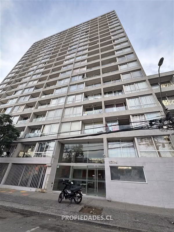 Departamento en venta de 1 dorm. 1 baño en Independencia