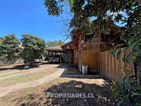 Casa en venta de 3 dorm. en Curicó