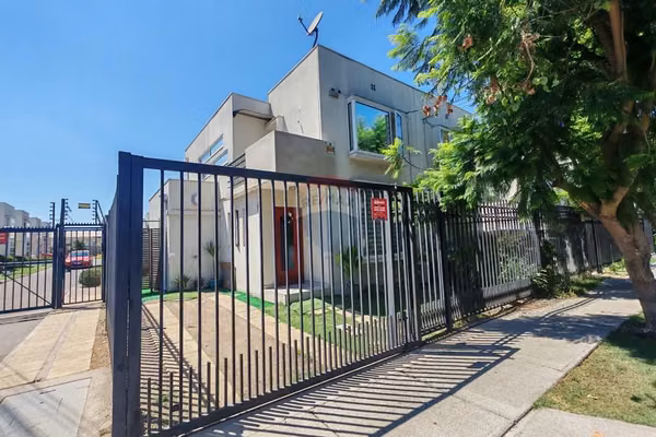 Casa mediterranea en venta peñaflor el prado