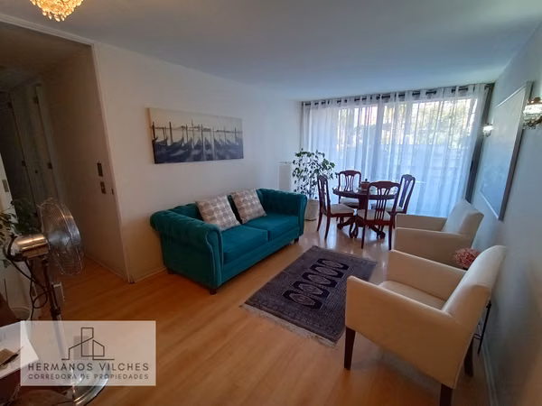 Dpto. 2 Dorm / 1 Baño / 1 Bod.-Barrio República, Santiago.-
