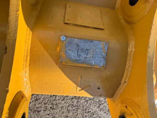 Baldé Zanjero excavadora 13 Toneladas