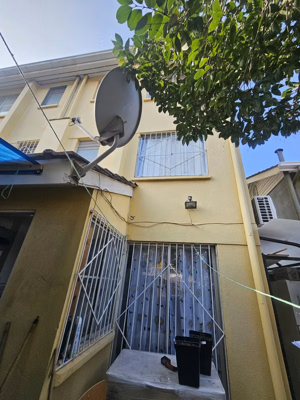 AMR VENDE Casa Nova Vida, 4D - 3B 1E, 3 PISOS NOVA VIDA