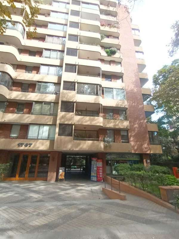 Ricardo Lyon 1767, Providencia (151274)