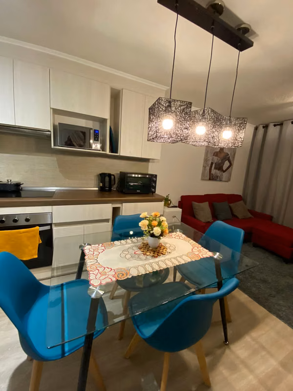 Departamento Amoblado en Arriendo – 2 Dormitorios y 2 Baños