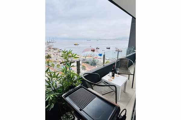 "moderno depto. en coquimbo con vista panorámica"
