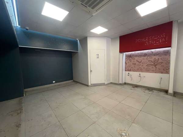Local Comercial en Los Leones (151764)