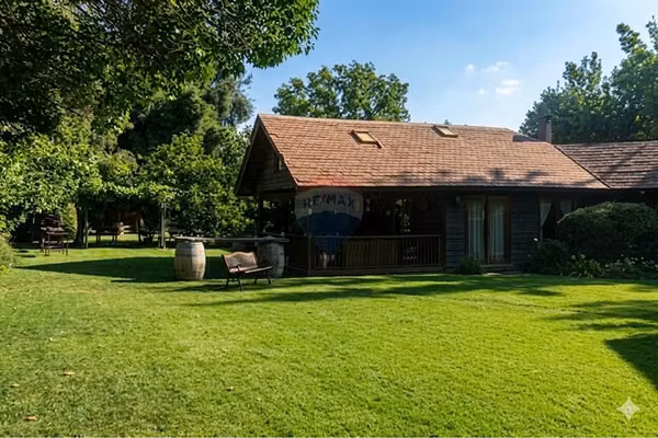 Hermosa y acogedora casa en parcela