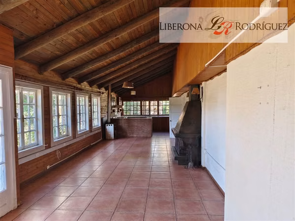 Casa en venta de 5 dorm. en Nogales