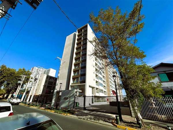Departamento en venta de 1 dorm. en La Cisterna