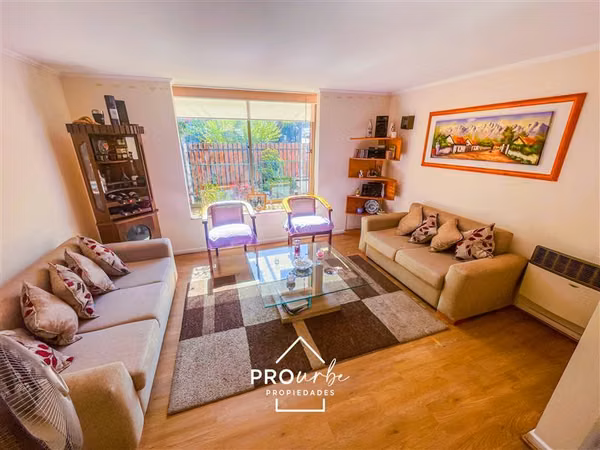 Se escuchan ofertas - casa en venta de 3 dorm. en La Florida