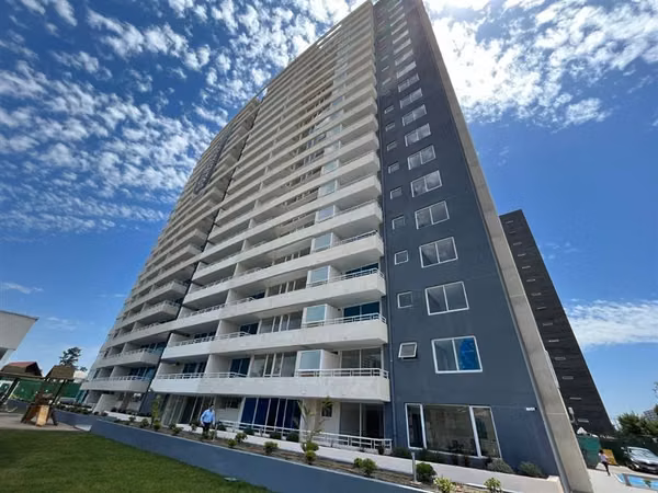 Departamento en venta de 1 dorm. en La Cisterna