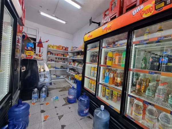Se vende derecho de llaves de almacén en comuna de ñuñoa