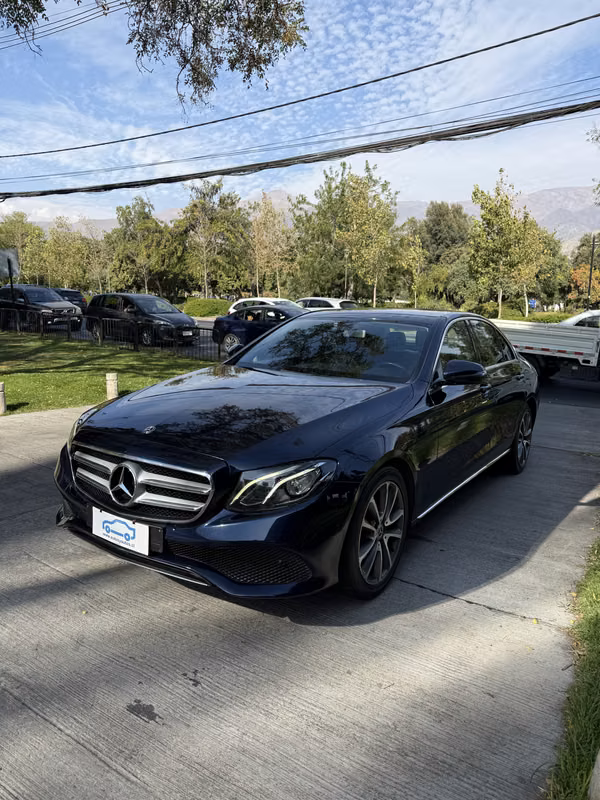 MERCEDES BENZ E220 DIESEL AUT FULL