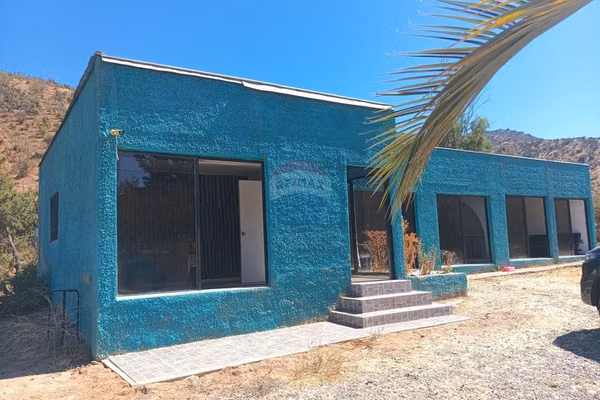 Casa en 10.000m. 2d y 2b cuyuncaví. curacaví