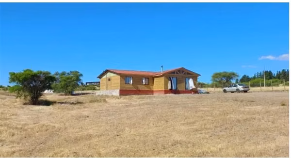 Casa en venta condominio de 6 dorm. en Pencahue Talca