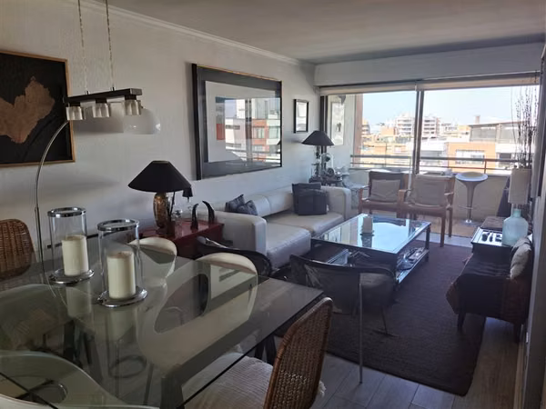 Departamento en venta de 2 dorm. en Las Condes