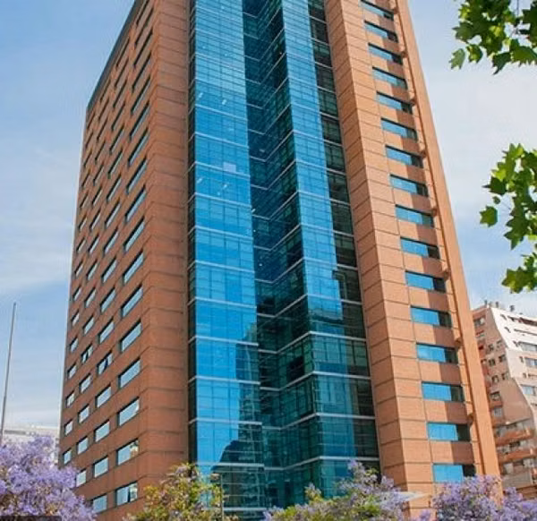 Arriendo Oficina en Edificio Apoquindo 4775 Las Condes