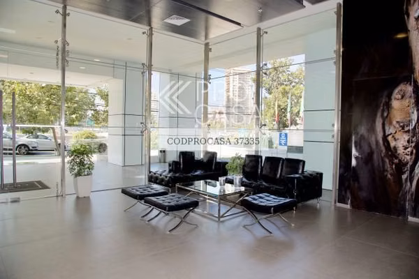 Oficina en arriendo en Vitacura