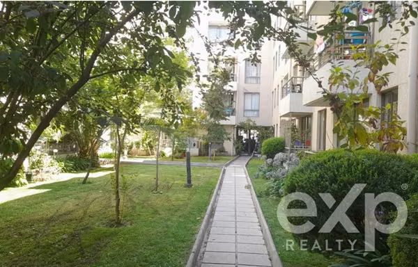 2Dor 1Baño 1Bodega en CONDOMINIO PLAZA BRASIL LADO METRO