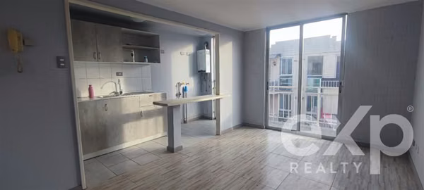 Departamento en venta de 3 dorm. en La Cisterna