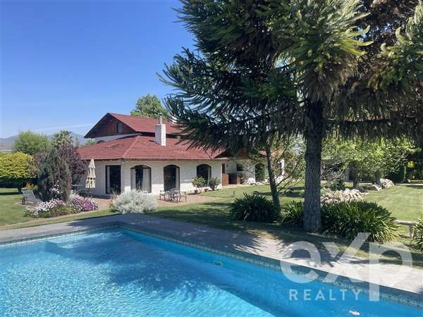 NEGOCIABLE, Casa 6D/4B con piscina y quincho, Isla de Maipo