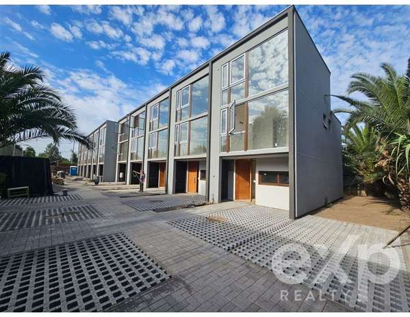 Venta Casa Nueva La Florida 3D 3B