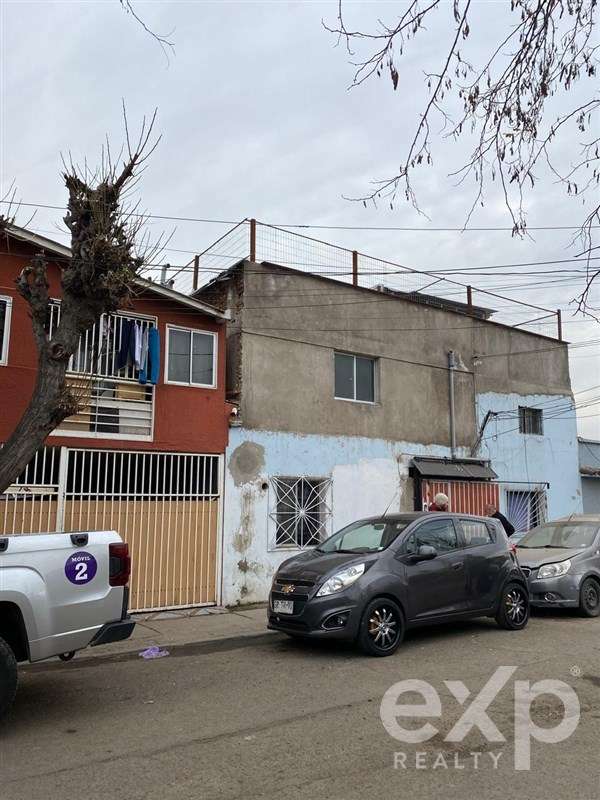 Casa en venta de 18 dorm. en Estación Central