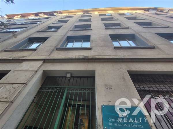 Arriendo Oficina 1B 1 Recepción 1 Privado Barrio Londres