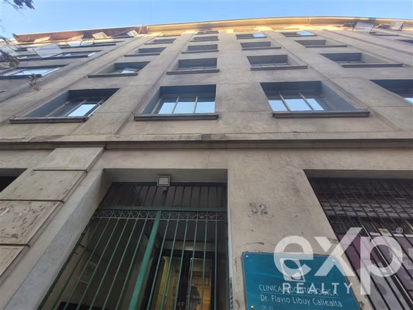 Arriendo Oficina 1B 1 Recepción 1 Privado Barrio Londres