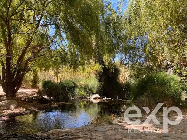 Proyecto Turístico con Río Cristalino 4 Cabañas en Alcohua