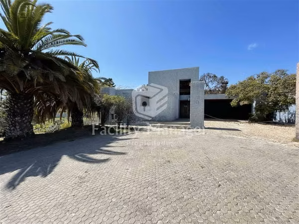 Casa en arriendo de 6 dorm., Santa Mónica, Coquimbo