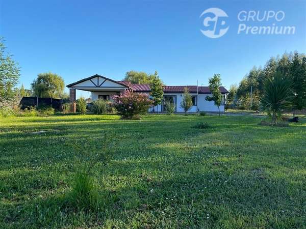 Venta de Parcela con Casa en Yerbas Buenas